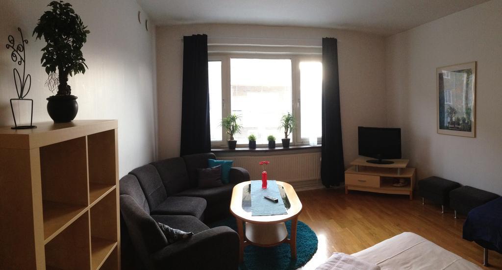 Bosses Gaestvaningar Malmö Habitación foto